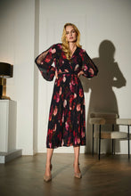 Load image into Gallery viewer, Pleated Chiffon Floral Dress