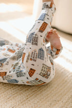 Load image into Gallery viewer, Sleeper - Home Sweet Home