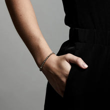 Load image into Gallery viewer, Lucia Bracelet - Gold