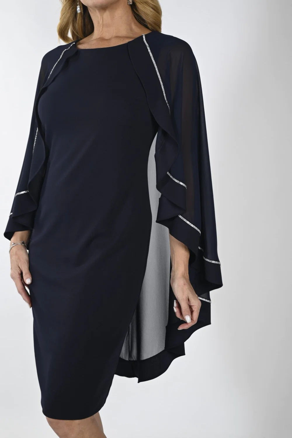 Cape clearance dress canada