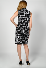 Load image into Gallery viewer, Printed Dress
